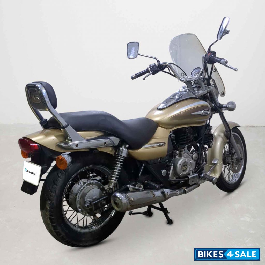 Bajaj Avenger Cruise 220