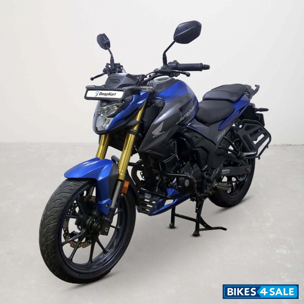Honda Hornet 2.0