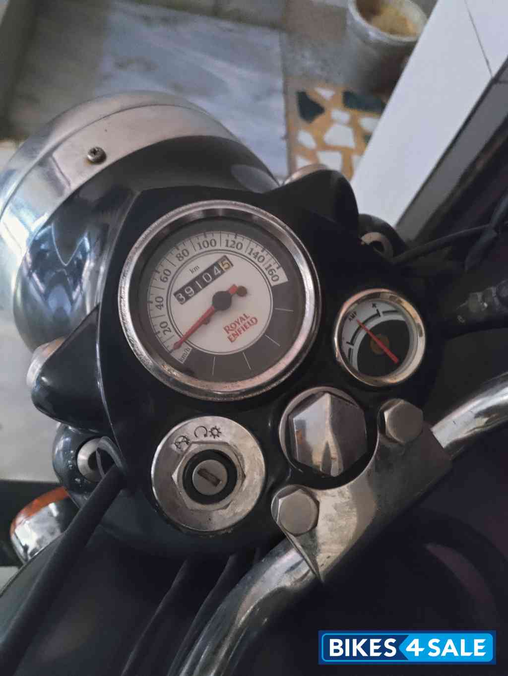 Royal Enfield Classic 350