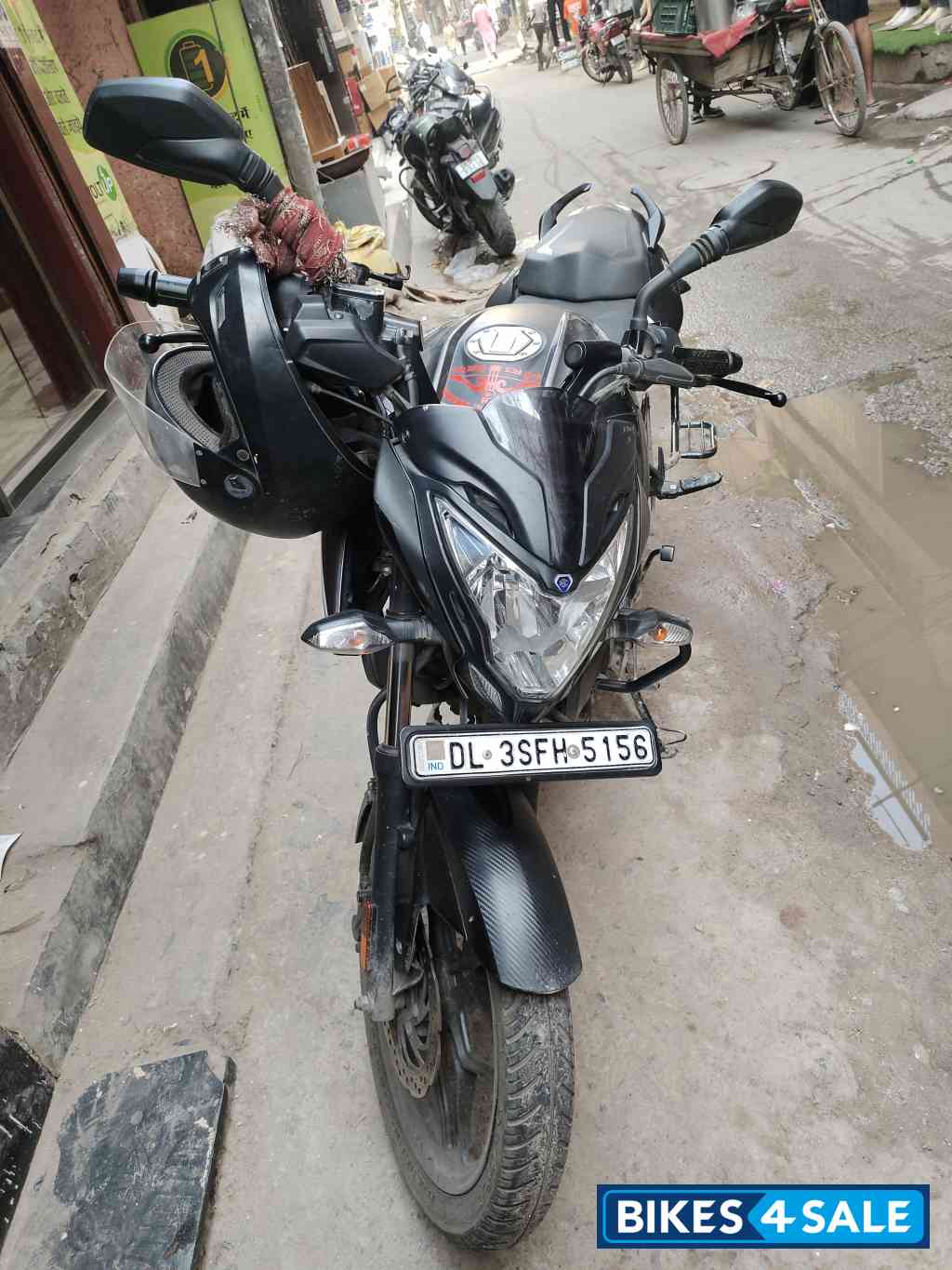 Gloss Pewter Grey Bajaj Pulsar NS 125