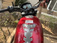 Red Benelli Leoncino 500 BS6