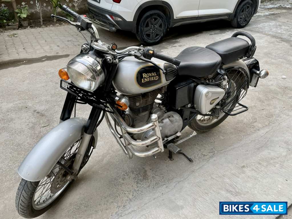 Royal Enfield Classic 350 BS VI