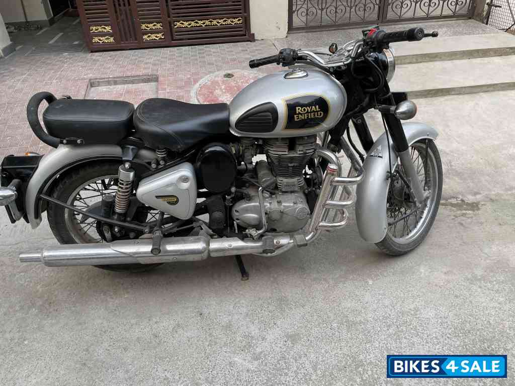 Royal Enfield Classic 350 BS VI