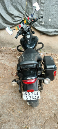 Bajaj Avenger Street 180