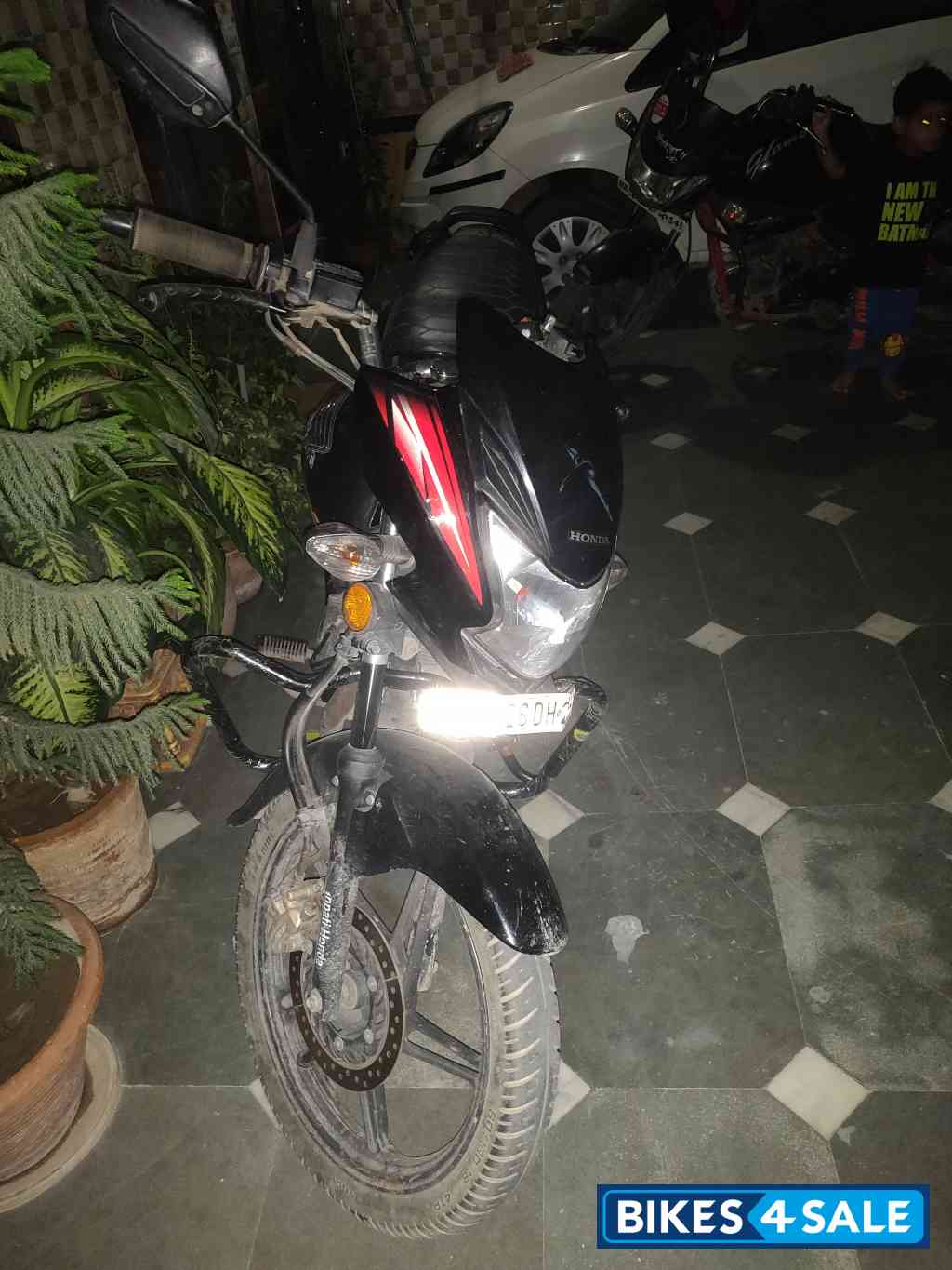 Black Honda CB Shine SP