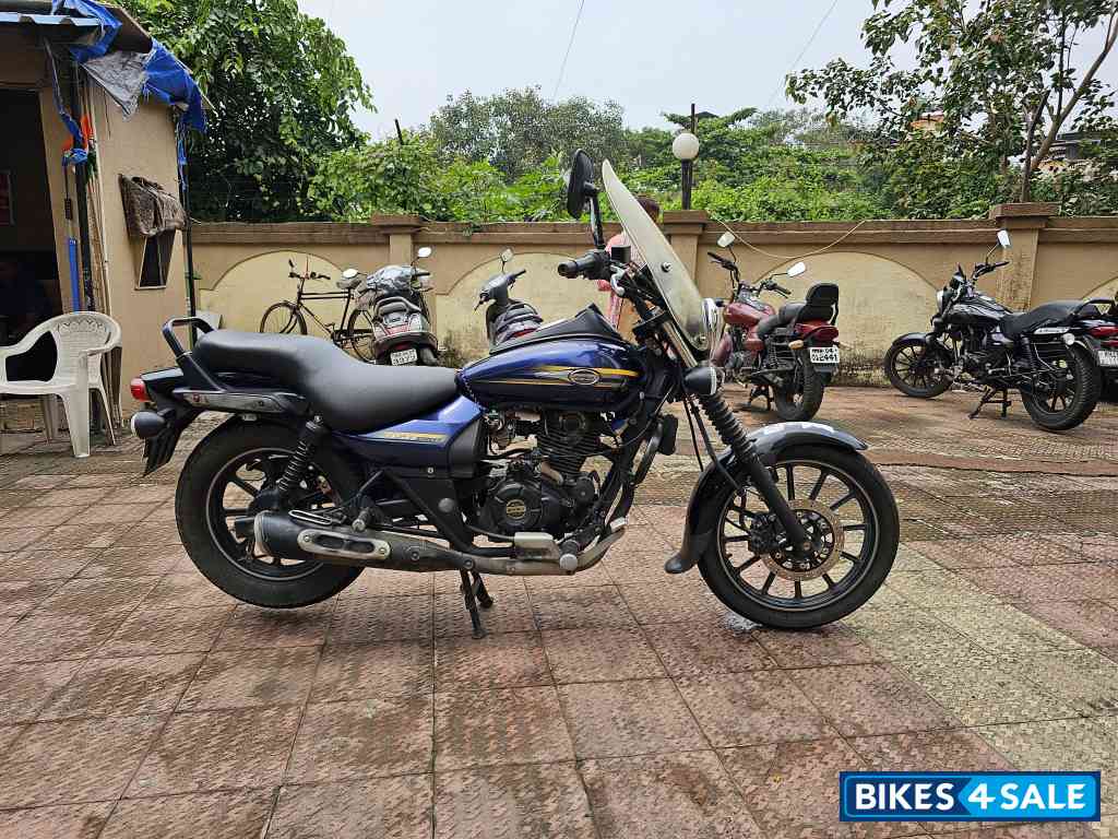Bajaj Avenger Street 150