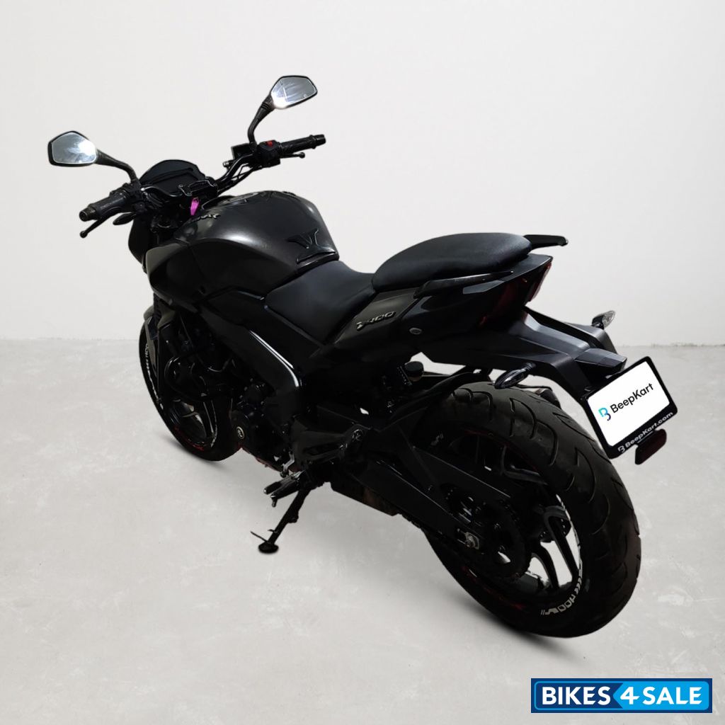 Bajaj Dominar 400