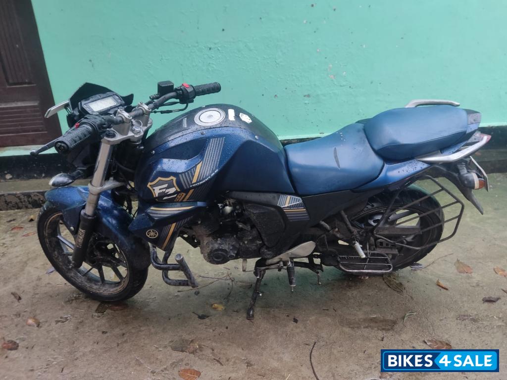 Yamaha FZ-S FI V2