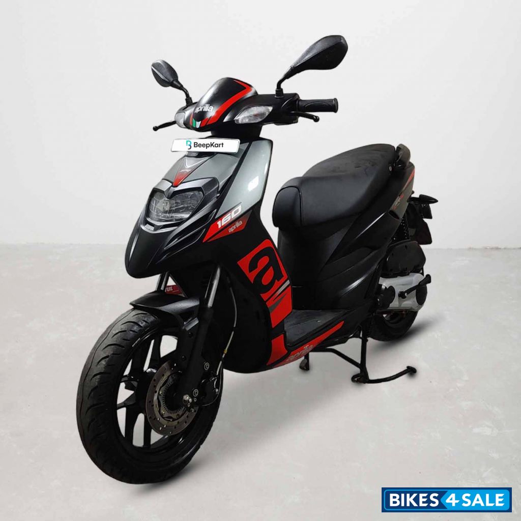 Aprilia SR 160 Std ABS