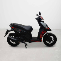 Aprilia SR 160 Std ABS