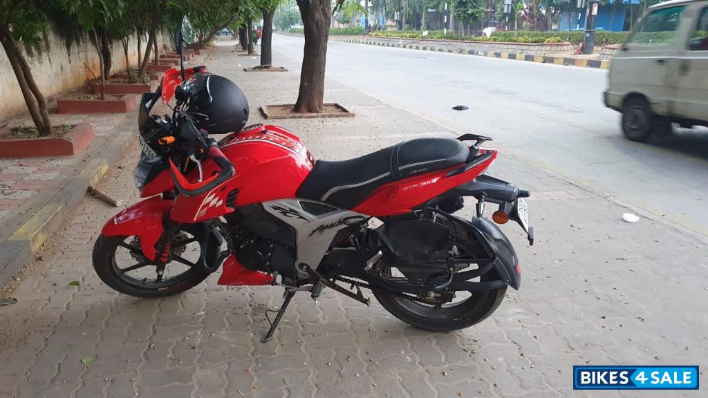 Racing Red TVS Apache RTR 160 4V BS6