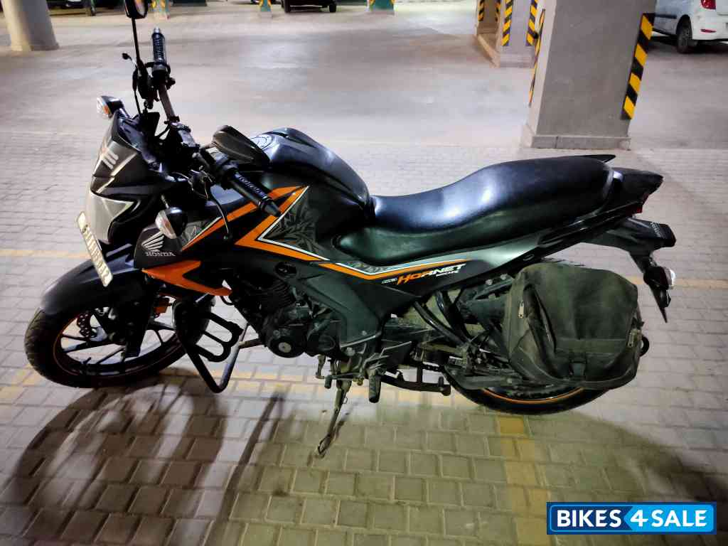 Honda CB Hornet 160R