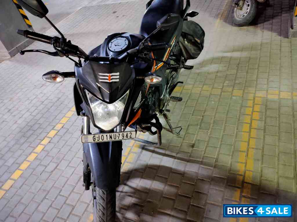 Honda CB Hornet 160R