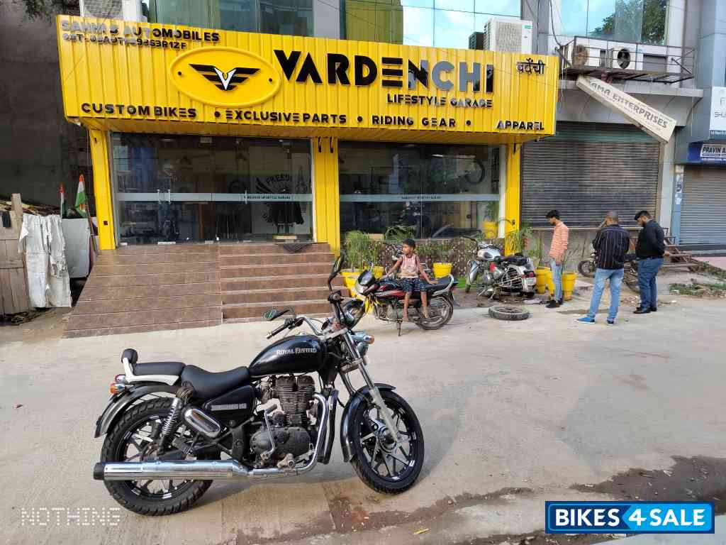 Matte Black Royal Enfield Thunderbird 350