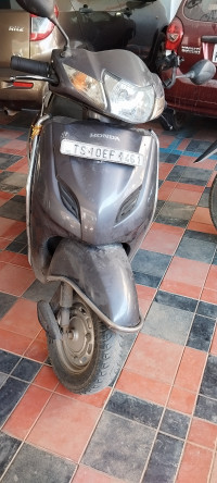 Gray Honda Activa 3G