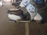 White Suzuki Access 125