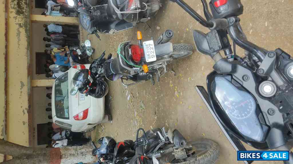 Bajaj Pulsar P150 Single Disc Single Seat