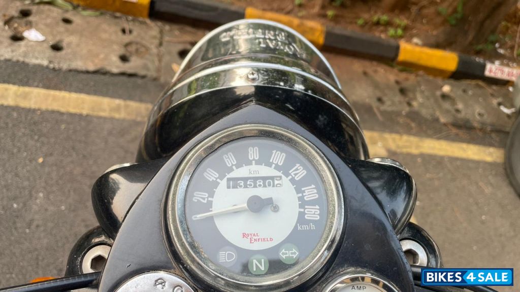 Black Royal Enfield Classic 350