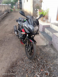 Ebony Blk Red Dkl Bajaj Pulsar 220 DTSFi