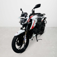 TVS Apache RTR 200 4V