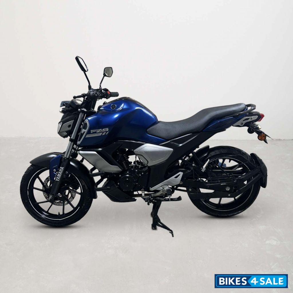 Yamaha FZ-S