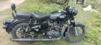 Royal Enfield Classic Stealth Black