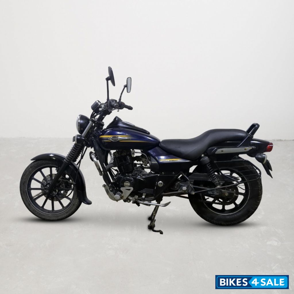 Bajaj Avenger Street 150