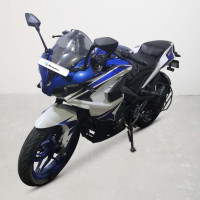 Bajaj Pulsar RS 200