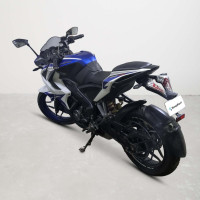 Bajaj Pulsar RS 200