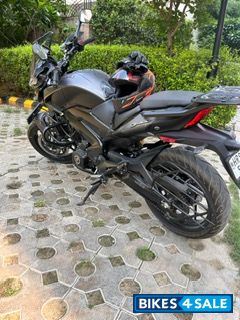 Bajaj Dominar 400 Disc