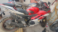 Yamaha YZF R15 V2