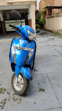 Electric Blue Suzuki Lets 110