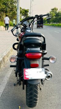 Bajaj Avenger Street 160