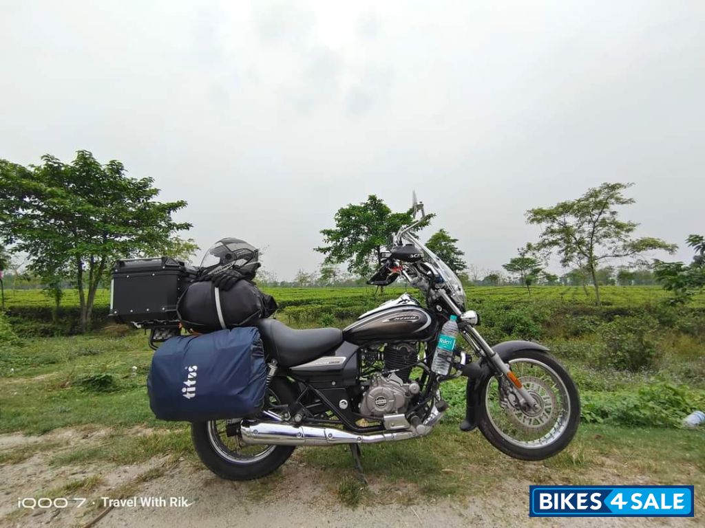 Bajaj Avenger Cruise 220 BS6