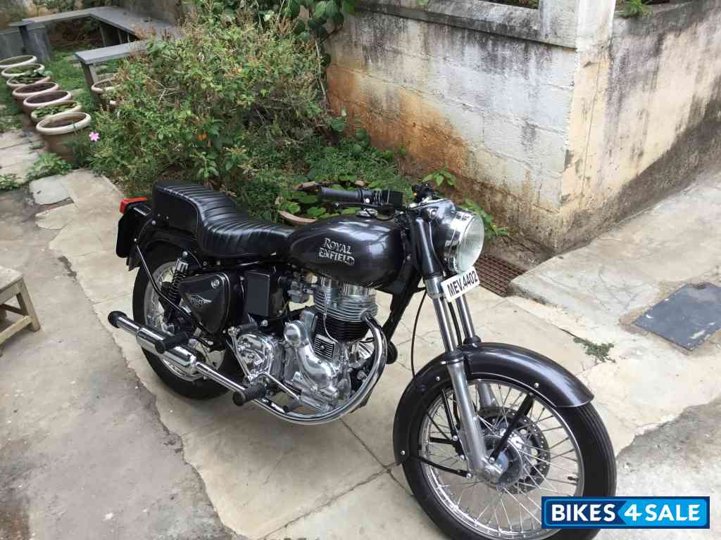 Mettalic Grey Royal Enfield Bullet 350