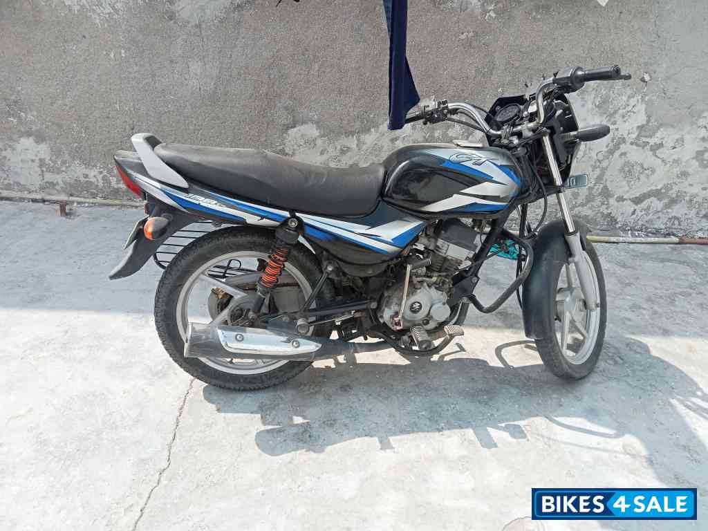 Blue Black Bajaj CT 100 ES Blue Black Bajaj CT 100 ES
