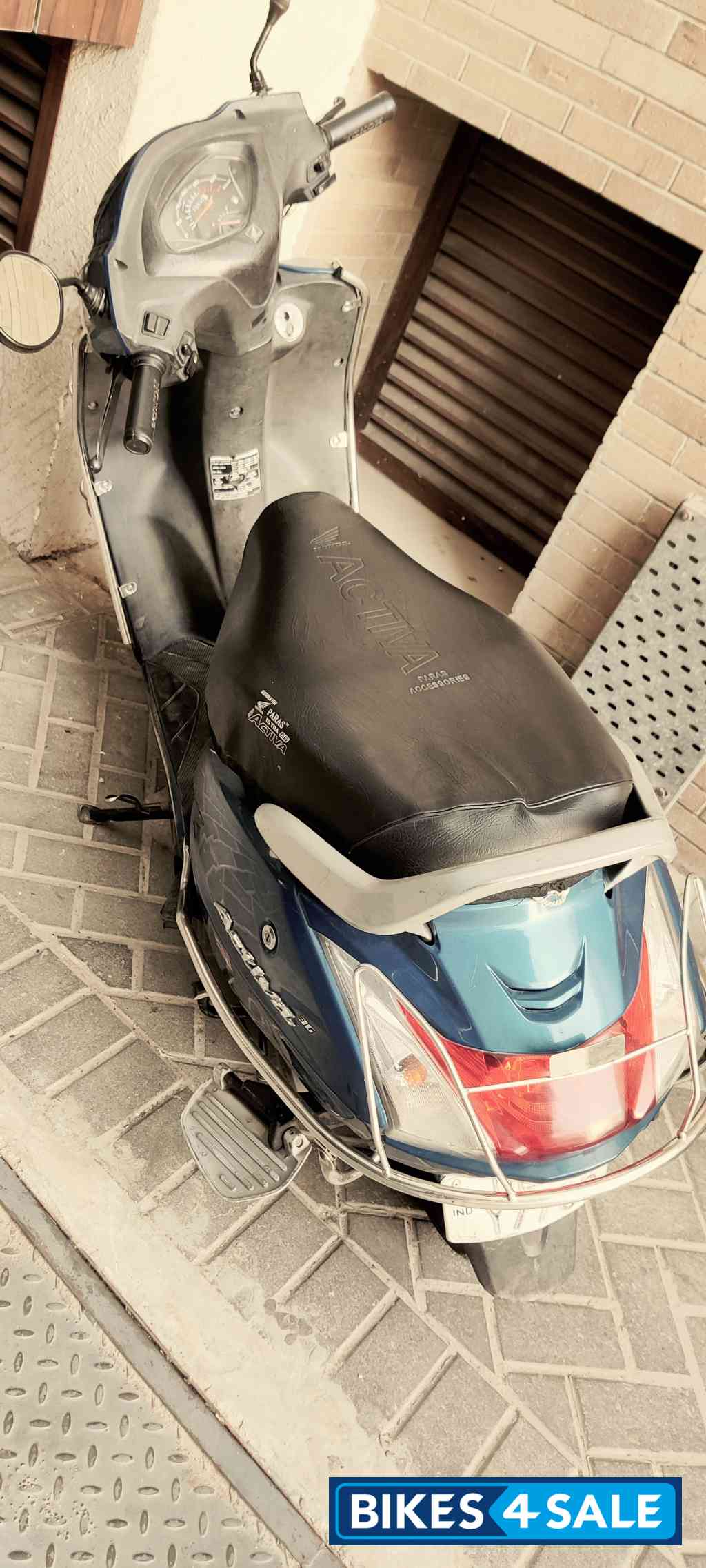 Blue Honda Activa 3G