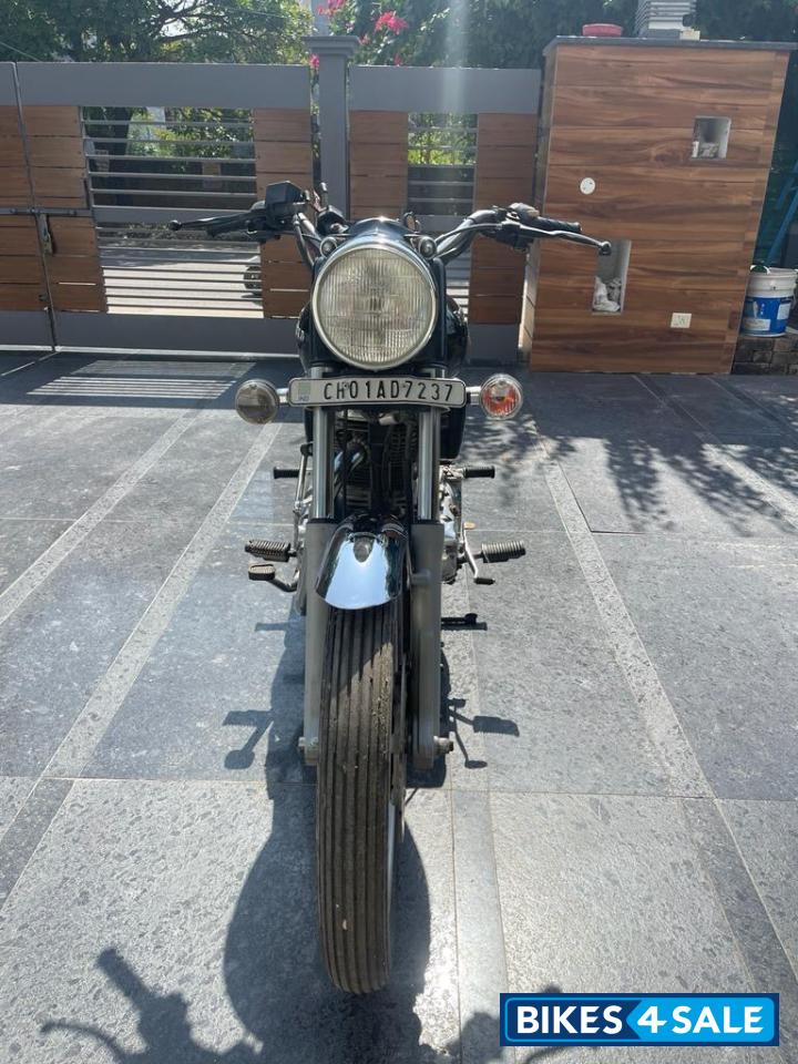 Black Royal Enfield Bullet Electra