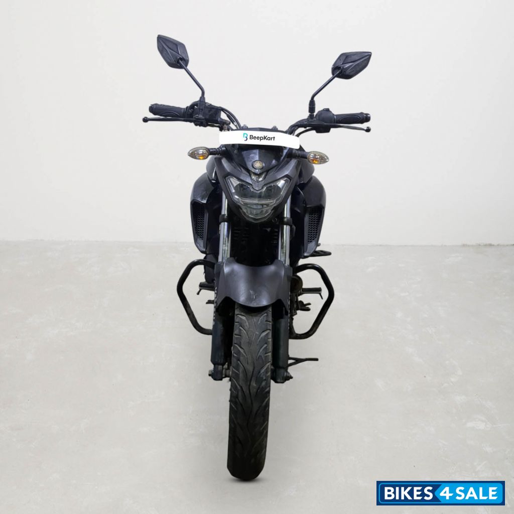 Yamaha FZ25