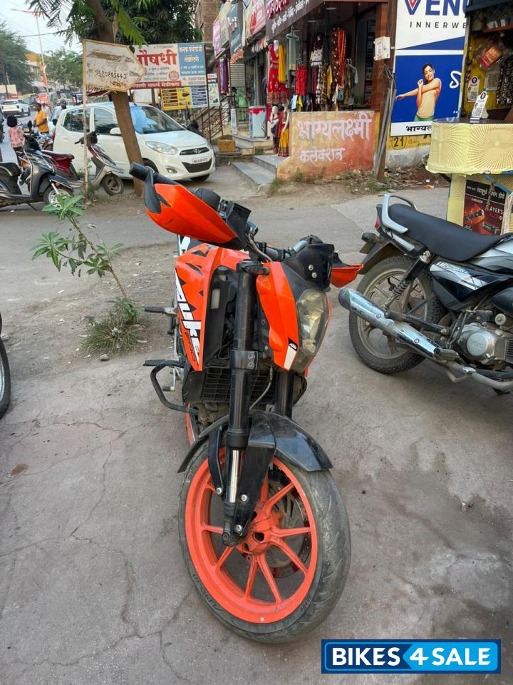 KTM Duke 200