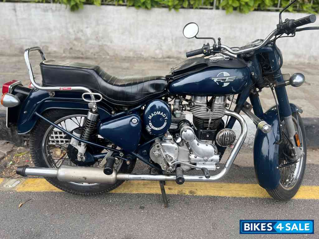 Blue Royal Enfield Bullet Standard 350