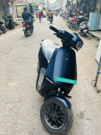 Midnight Blue Ola S1 Pro