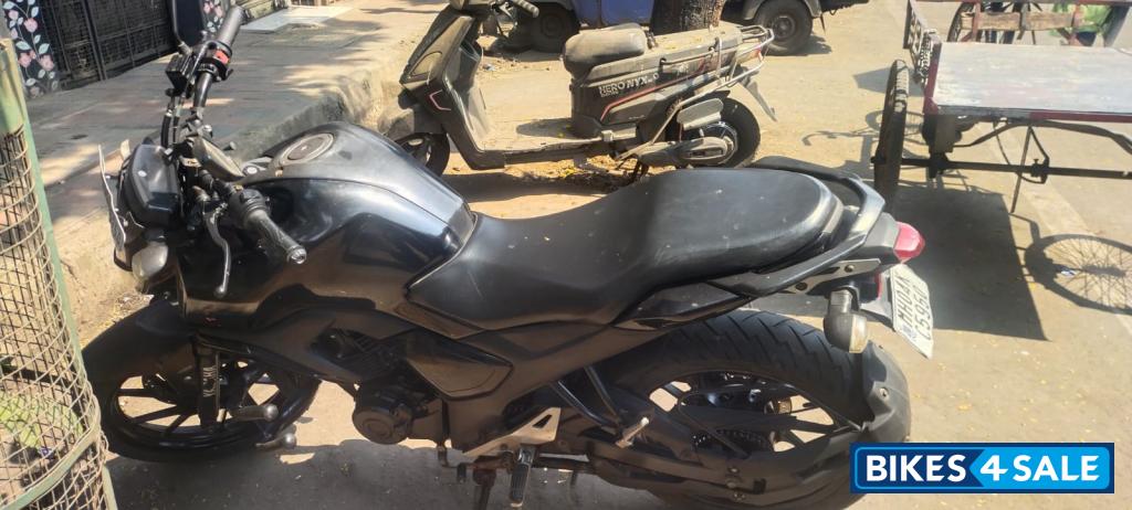 Yamaha FZ-S FI V3 Yamaha FZ-S FI V3