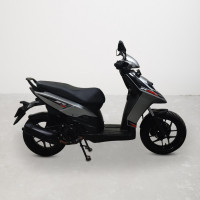 Aprilia SR 125