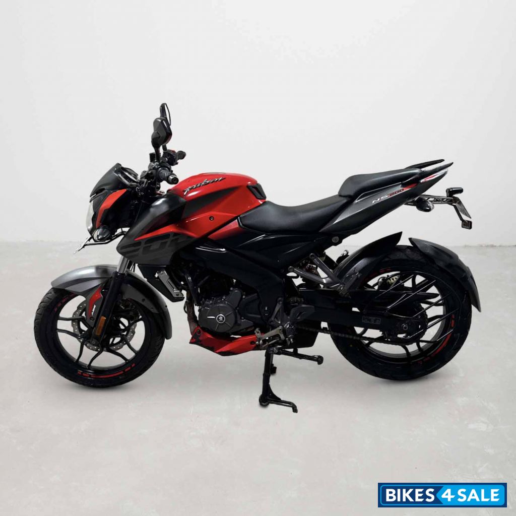Bajaj Pulsar NS200