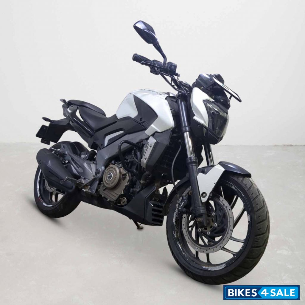 Bajaj Dominar 400