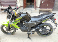 Black Green Yamaha FZ-S