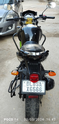 Black Green Yamaha FZ-S