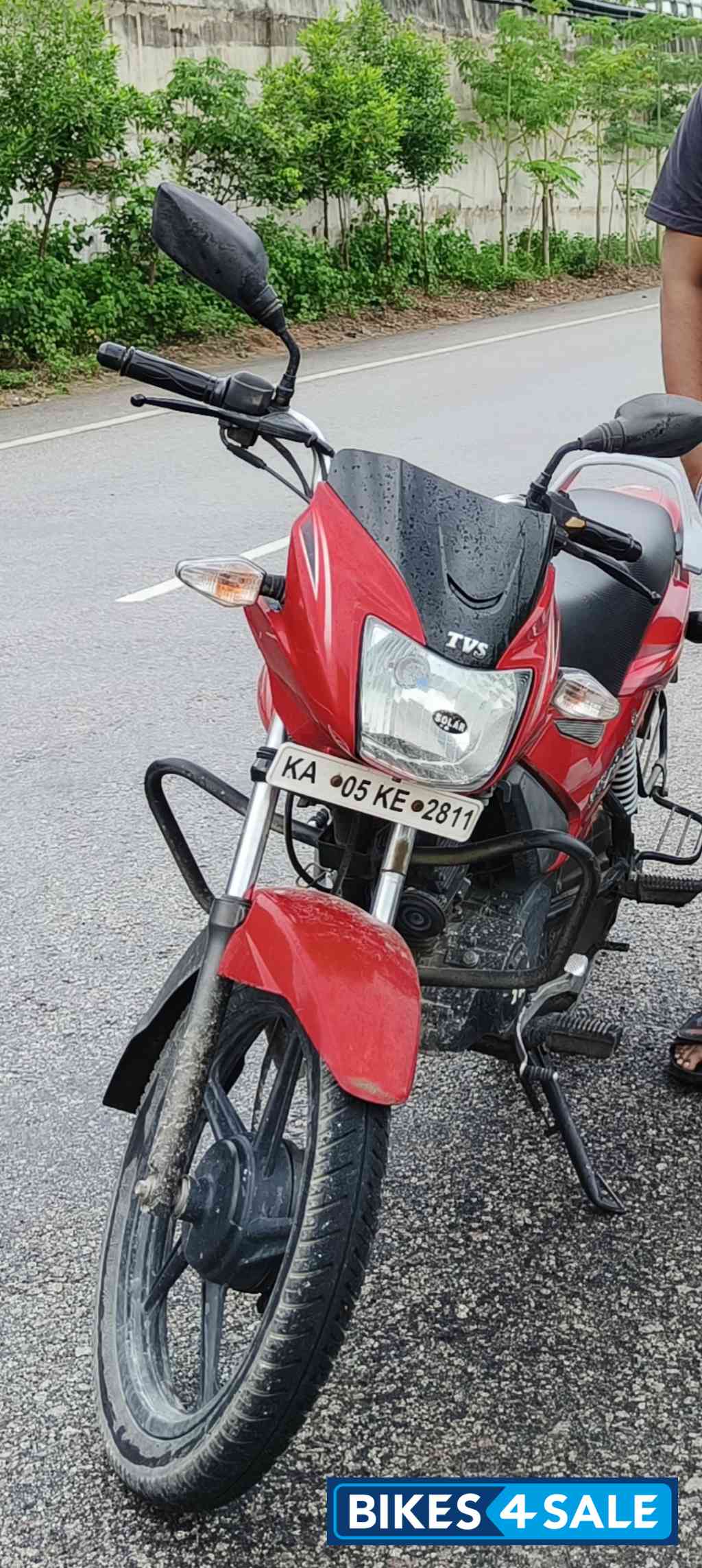 Red TVS Star City Plus BS VI