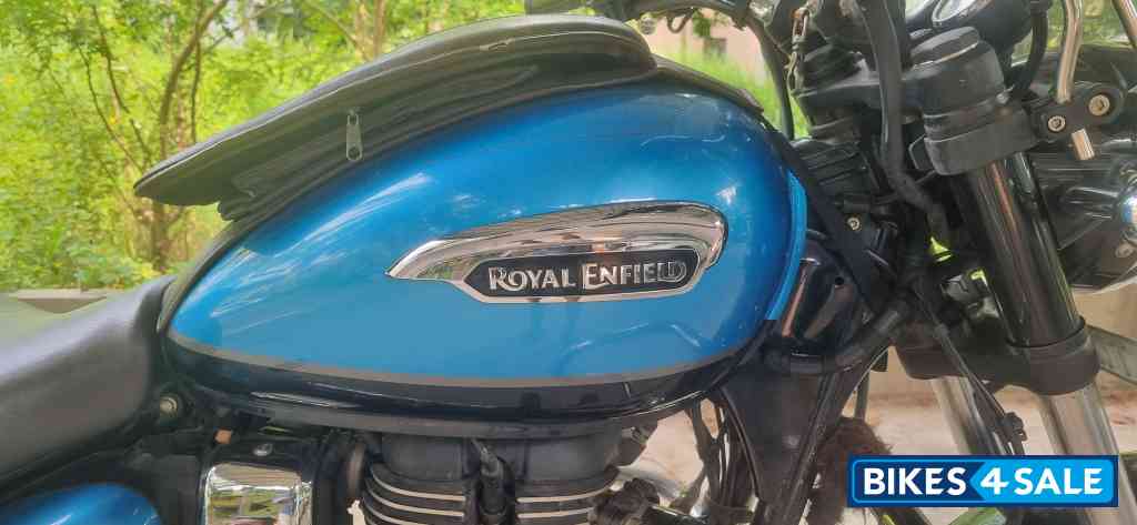 Supernova Blue Royal Enfield Meteor 350 Supernova